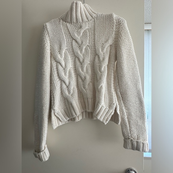 Dimensione One Beige Cableknit Sweater Size Medium Made in Italia - Picture 2 of 8